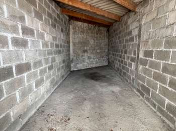 Location Garage box et parking 15 m&sup2;Rennes Sacré Coeurs