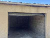 Location garage box et parking 2 pièces