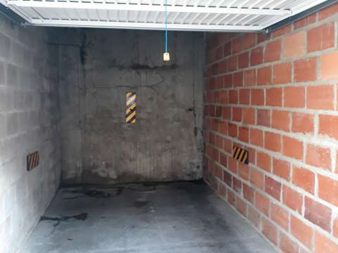 Location garage box et parking