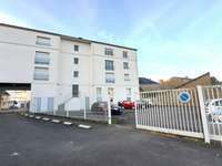 Location garage box et parking Location garage box et parking
