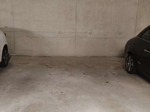 Location garage box et parking