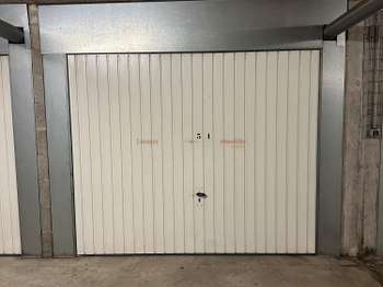 Location Garage box et parking 14 m&sup2;Rezé