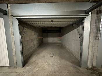 Location garage box et parking Location garage box et parking