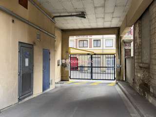 Location garage box et parking 1 pièce