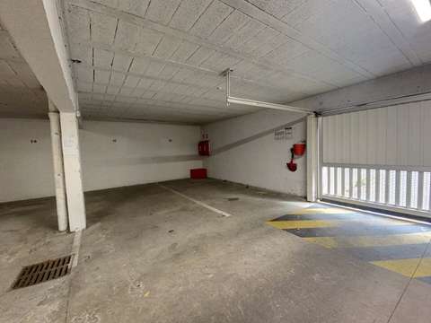 Location garage box et parking