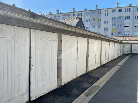 Location garage box et parking 1 pièce Saint-Brieuc 22