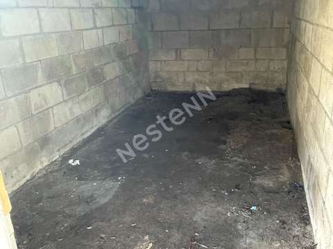 Location garage box et parking 1 pièce