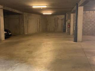 Location garage box et parking