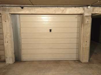Location Garage box et parking 15 m&sup2;Saint-Brieuc Centre Ville, Charner, Ste Thérèse