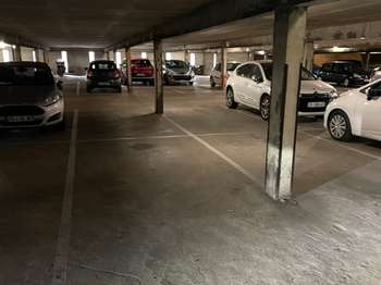 Location Garage box et parkingSaint-Brieuc L'europe, Ginglin, Le Plateau, Zi