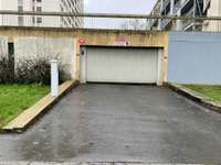 Location garage box et parking Location garage box et parking