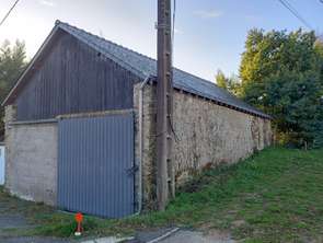 Location Garage box et parking 64 m&sup2;Saint-Étienne-de-Montluc