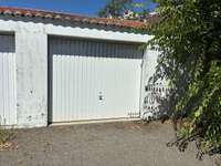Location garage box et parking 1 pièce Location garage box et parking 1 pièce