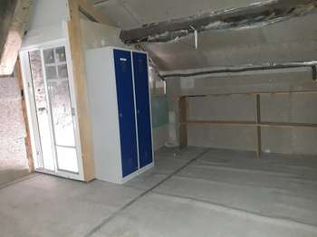Location garage box et parking 1 pièce Location garage box et parking 1 pièce