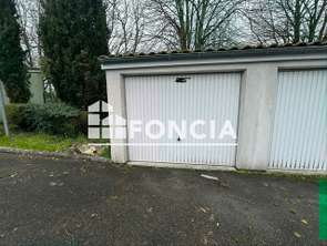 Location Garage box et parking 12 m&sup2;Saint-Herblain Bernardière-Bellevue-Harlière