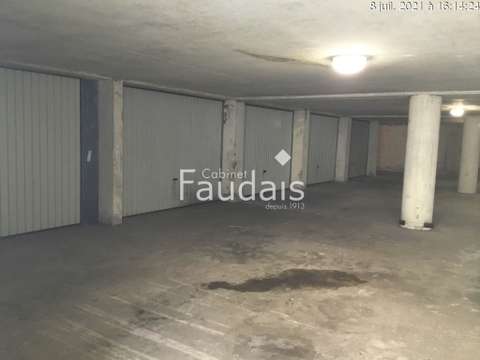 Location garage box et parking