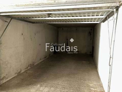 Location garage box et parking