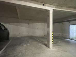 Location Garage box et parking 10 m&sup2;Saint-Malo