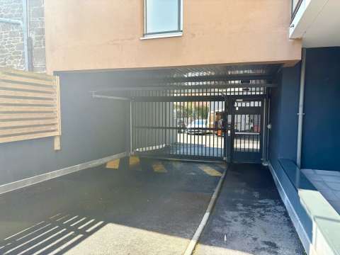 Location garage box et parking