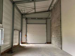 Location garage box et parking 1 pièce