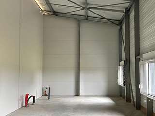 Location garage box et parking 1 pièce