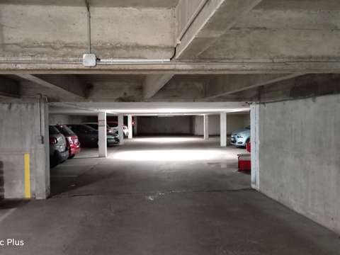 Location garage box et parking