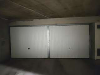 Location garage box et parking 1 pièce