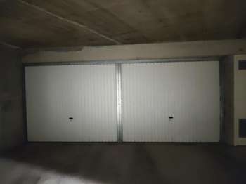 Location garage box et parking 1 pièce Saint-Nazaire 44