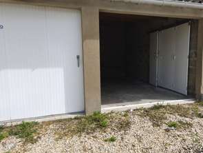Location Garage box et parking 17 m&sup2;Saint-Nazaire