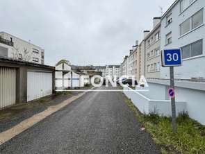 Location Garage box et parking 18 m&sup2;Saint-Nazaire