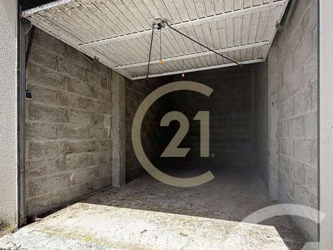 Location garage box et parking Location garage box et parking
