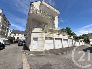 Location garage box et parking Location garage box et parking