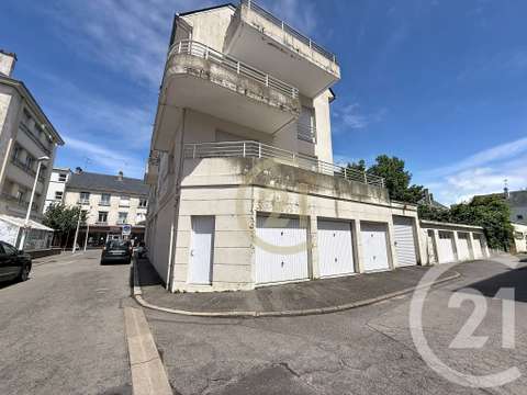 Location garage box et parking Location garage box et parking