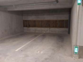 Location garage box et parking 1 pièce