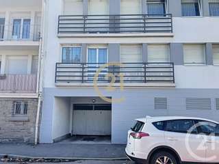 Location garage box et parking