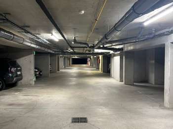 Location garage box et parking