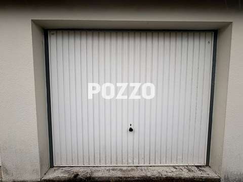 Location garage box et parking 1 pièce