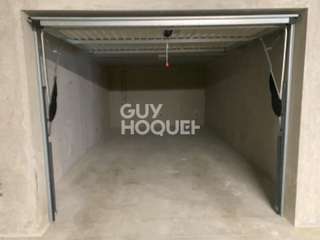 Location garage box et parking 1 pièce