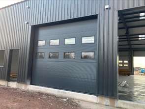 Location Garage box et parking 100 m&sup2;Saint-Vigor-le-Grand