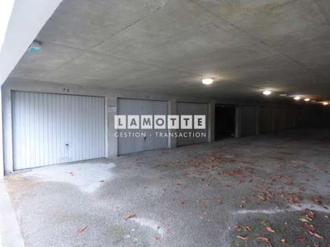 Location garage box et parking