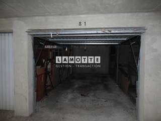 Location garage box et parking