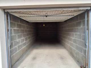 Location garage box et parking 1 pièce