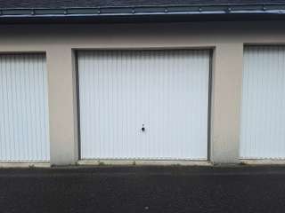 Location garage box et parking 1 pièce