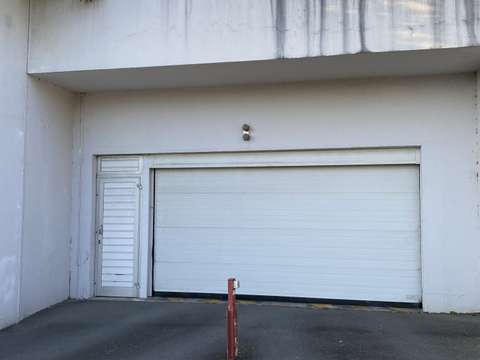 Location garage box et parking