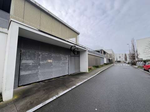 Location garage box et parking Location garage box et parking