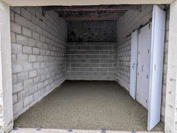 Location garage box et parking