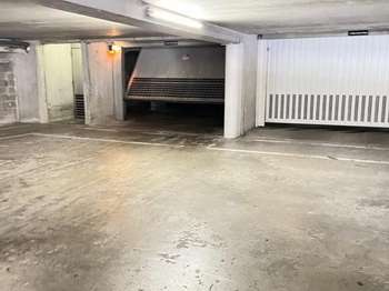 Location Garage box et parking 15 m&sup2;Vitré