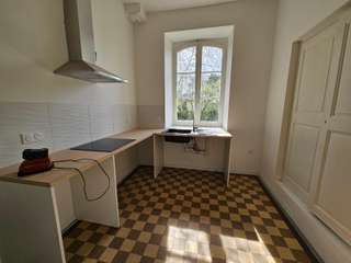 Location maison 11 pièces