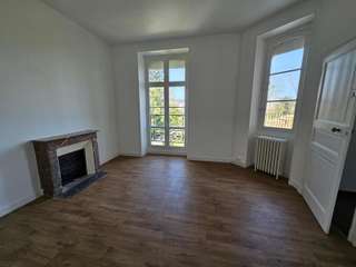 Location maison 11 pièces