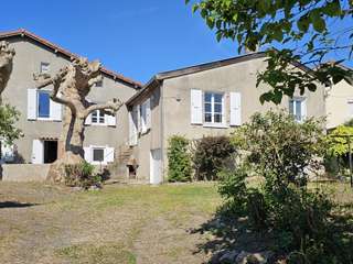 Location maison 7 pièces Location maison 7 pièces